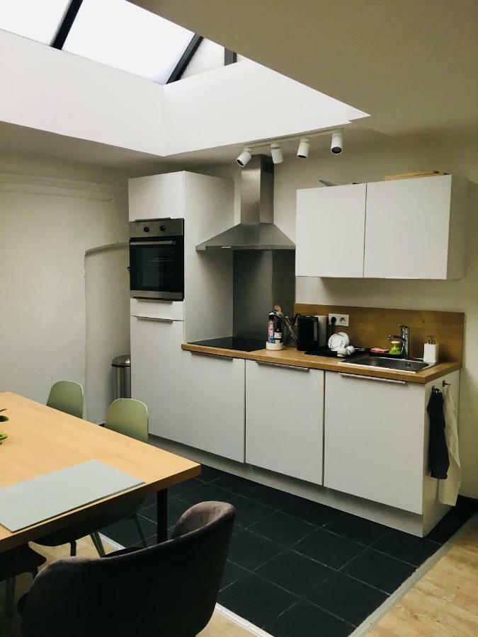 Appartement Heloise, Le Charme Du Vieux-Lille Bagian luar foto